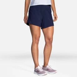 Brooks Chaser 5" Shorts Women's 27 Brooks Chaser 5" Shorts Women's -Boutique Sports Fashion Store 056658 451 1