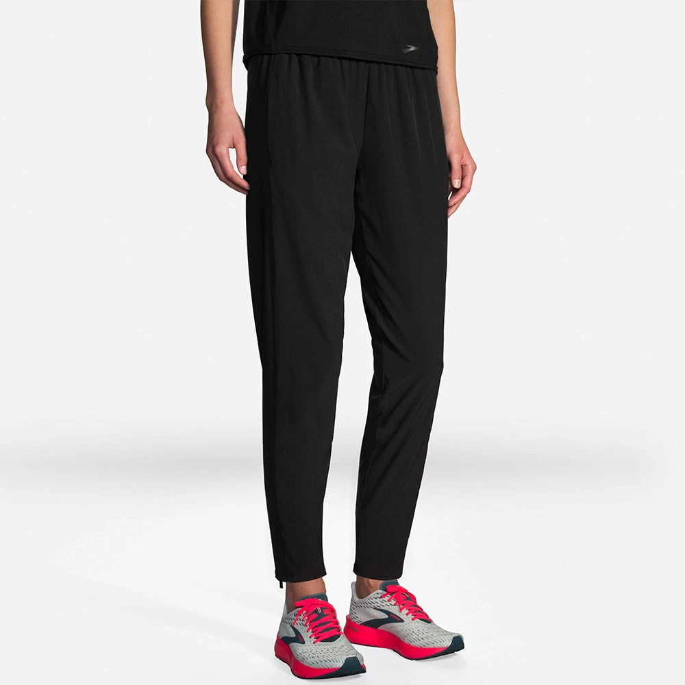 Brooks Shakeout Pant Women's 1 Brooks Shakeout Pant Women's