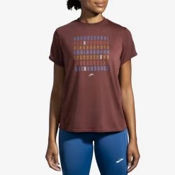 Brooks Distance Graphic Short Sleeve Spring 2022 Women's 28 Brooks Distance Graphic Short Sleeve Spring 2022 Women's -Boutique Sports Fashion Store 057202 234 1