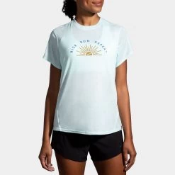 Brooks Distance Graphic Short Sleeve Spring 2022 Women's 34 Brooks Distance Graphic Short Sleeve Spring 2022 Women's -Boutique Sports Fashion Store 057202 430 1