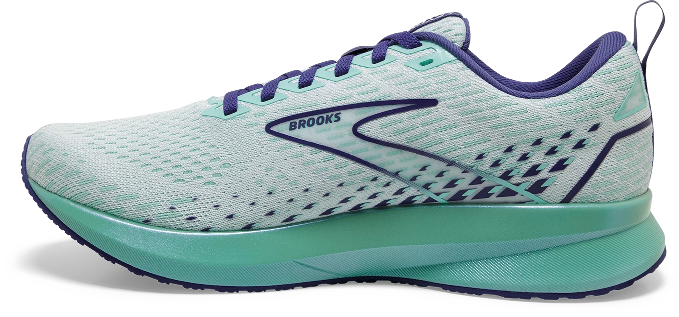 BROOKS Women's Levitate 5 (127 - White/Navy Blue/Yucca) 2 BROOKS Women's Levitate 5 (127 - White/Navy Blue/Yucca) - Image 2