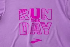 Women's Brooks Distance Graphic Long Sleeve - 221468-573 -Boutique Sports Fashion Store 221468 573 D1 Distance Graphic Long Sleeve