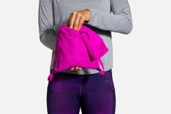 Women's Brooks Fusion Hybrid Jacket - 221499-633 10 Women's Brooks Fusion Hybrid Jacket - 221499-633 -Boutique Sports Fashion Store 221499 633 D1 Fusion Hybrid Jacket